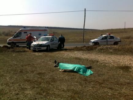 Crimă în Apateu: Un cioban şi-a omorât tovarăşul, zdrobindu-i capul cu un bolovan